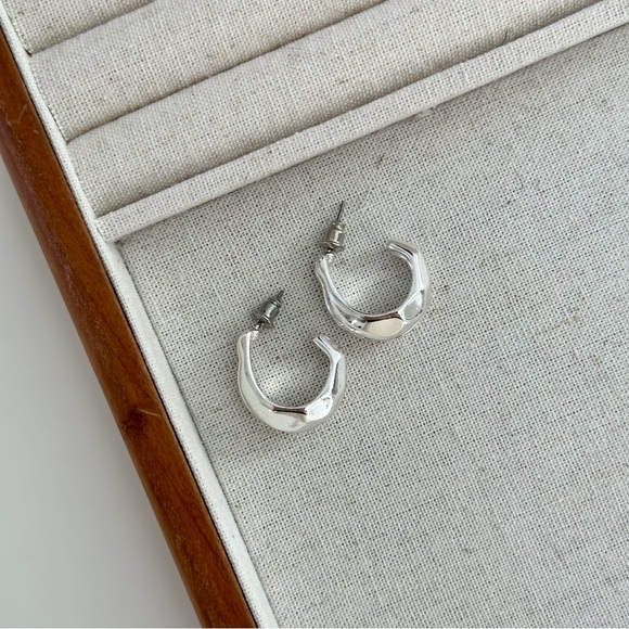 4/$15 Hammered Texture Silver Hoop Earrings - Picture 1 of 6